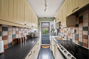 Photo 13- click for photo gallery